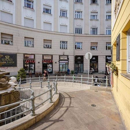 Cascade Corvin Apartment Budapeste Exterior foto